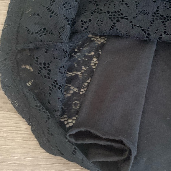 Guess lace dress - Picture 4 of 5